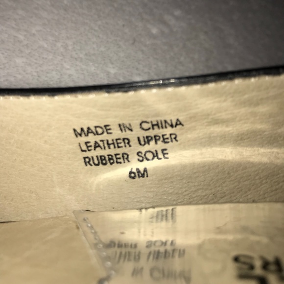 Michael Kors shoes - Picture 6 of 7